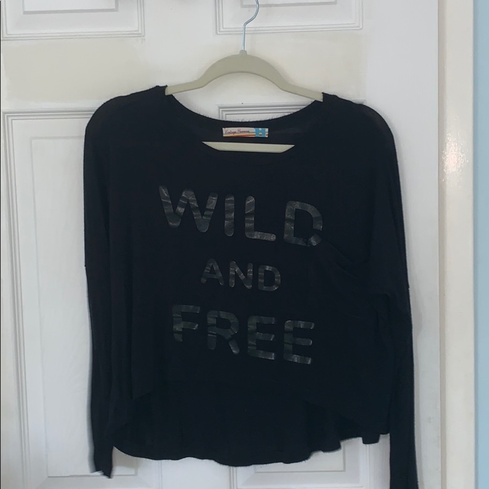 Wild and free black top